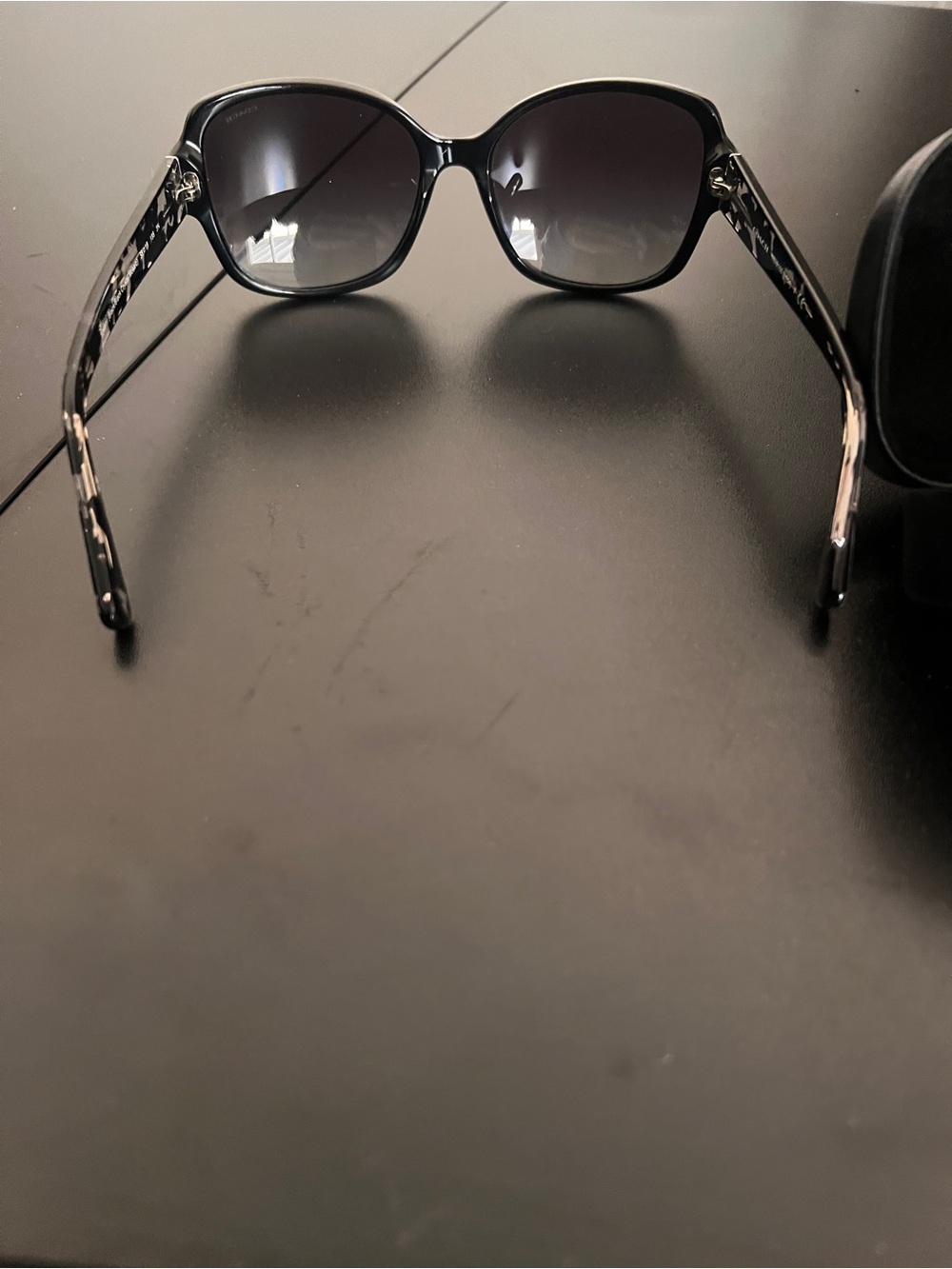 Authentic Coach sunglasses - Picture 5 of 10